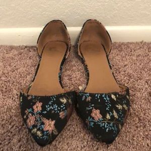 Black Floral Flats